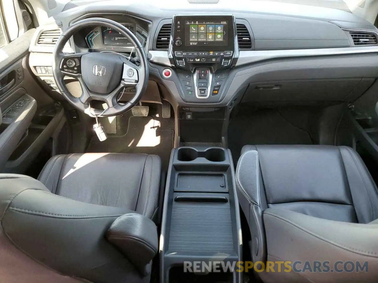8 Фотография поврежденного автомобиля 5FNRL6H70LB000220 HONDA All Models 2020