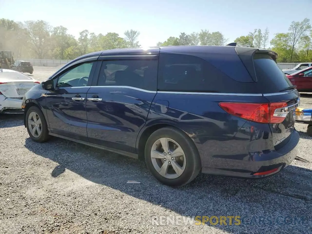 2 Photograph of a damaged car 5FNRL6H70LB069215 HONDA All Models 2020