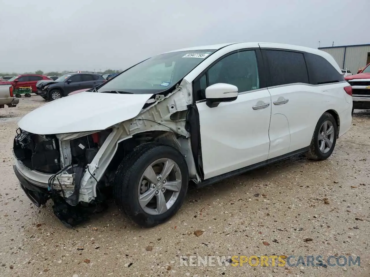 1 Photograph of a damaged car 5FNRL6H71LB026244 HONDA All Models 2020