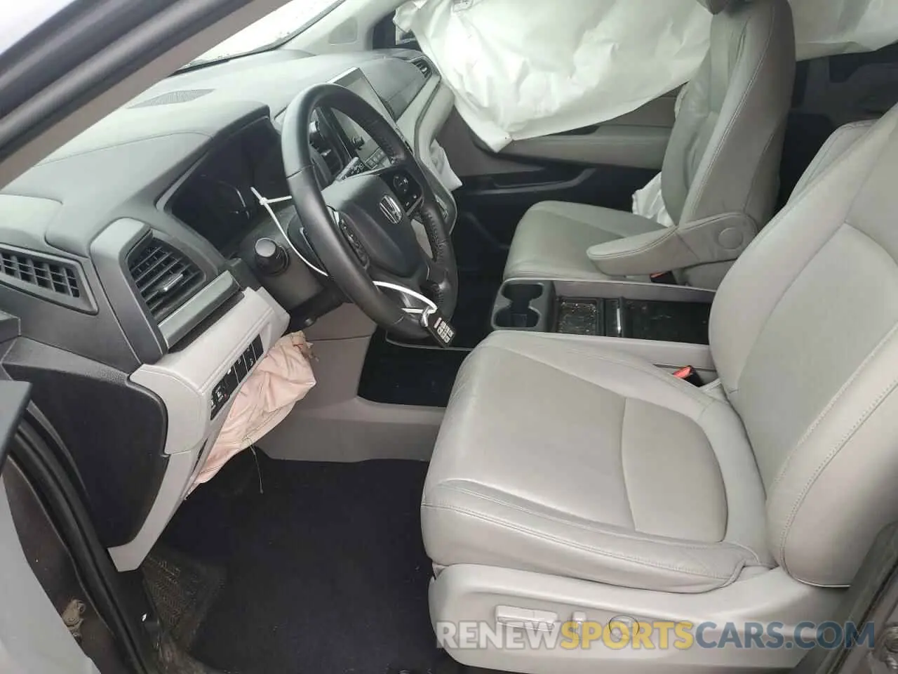 7 Photograph of a damaged car 5FNRL6H78LB021123 HONDA All Models 2020