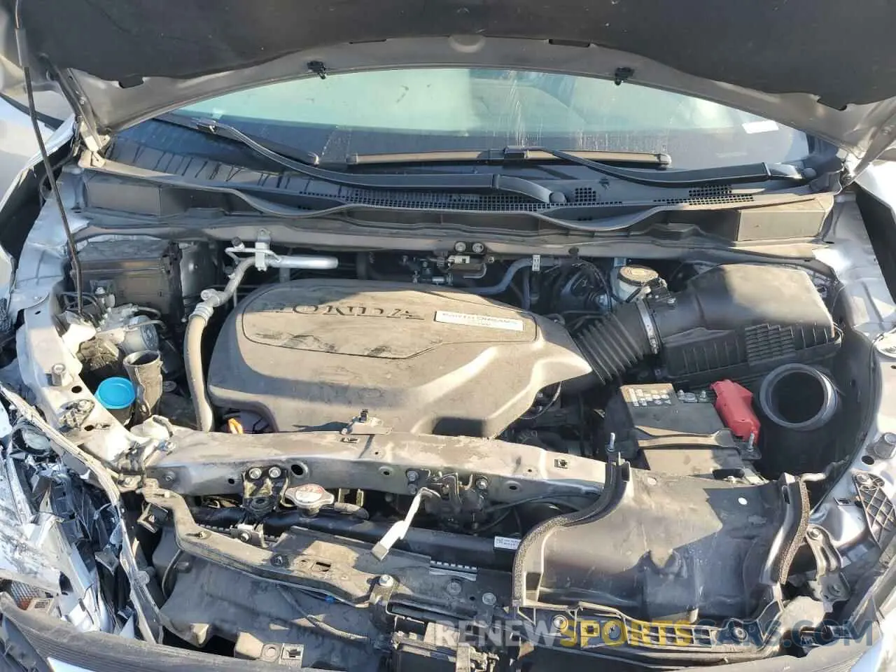 12 Photograph of a damaged car 5FNRL6H7XLB045696 HONDA All Models 2020