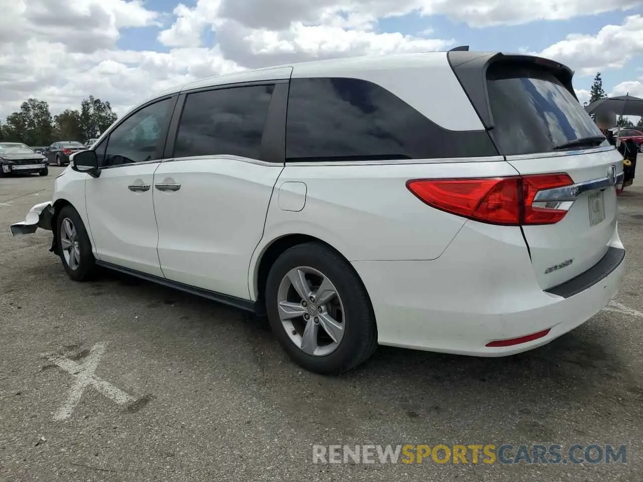 2 Photograph of a damaged car 5FNRL6H7XLB072770 HONDA All Models 2020