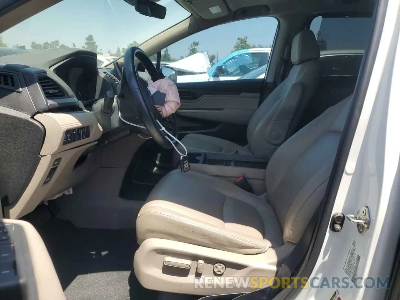 7 Photograph of a damaged car 5FNRL6H7XLB072770 HONDA All Models 2020