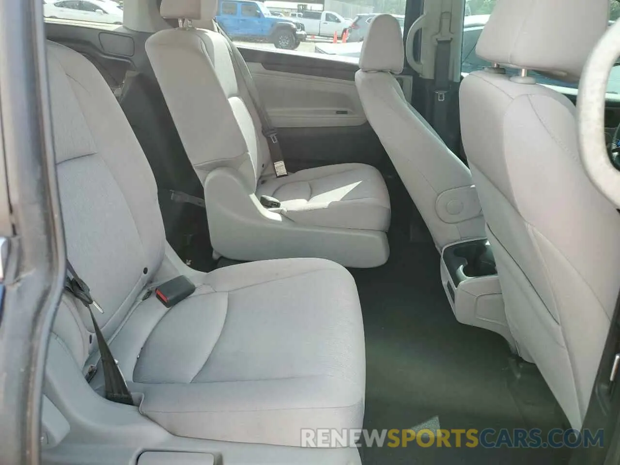 11 Фотография поврежденного автомобиля 5FNRL6H24MB044310 HONDA All Models 2021
