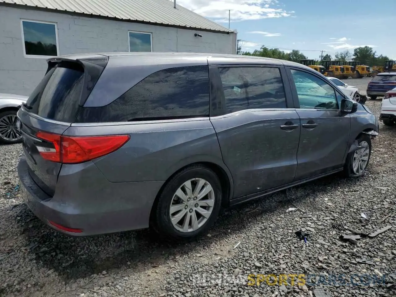 3 Photograph of a damaged car 5FNRL6H25NB003041 HONDA All Models 2022
