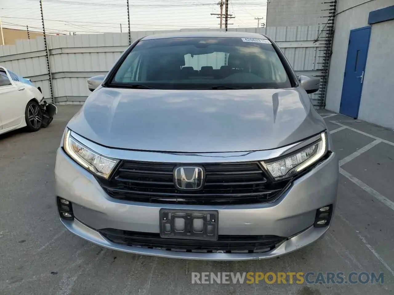 5 Photograph of a damaged car 5FNRL6H54NB030743 HONDA All Models 2022