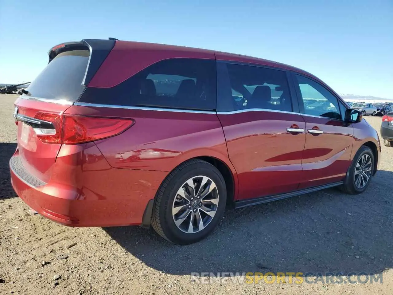 3 Photograph of a damaged car 5FNRL6H70NB062087 HONDA All Models 2022