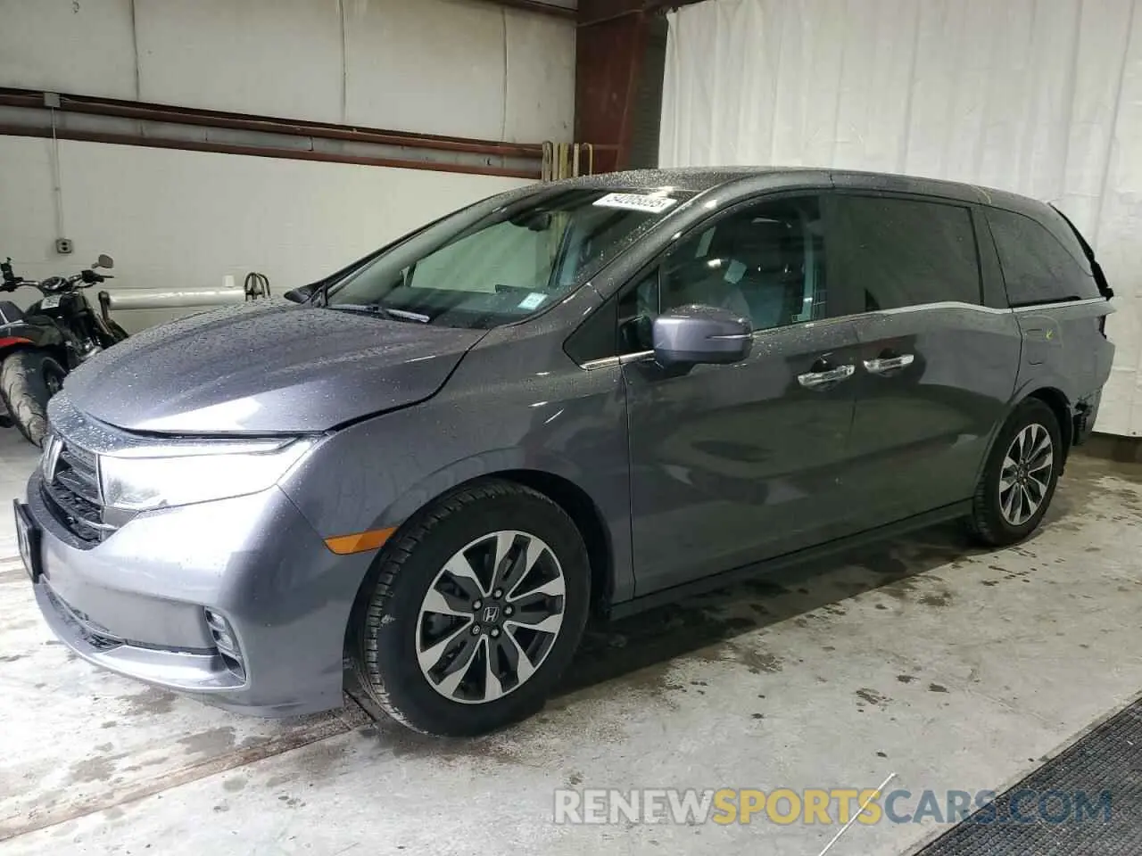 1 Photograph of a damaged car 5FNRL6H74NB053215 HONDA All Models 2022