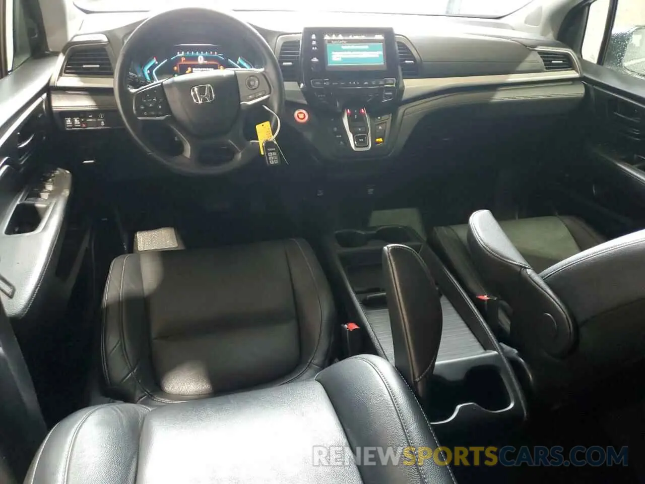 8 Photograph of a damaged car 5FNRL6H74NB053215 HONDA All Models 2022
