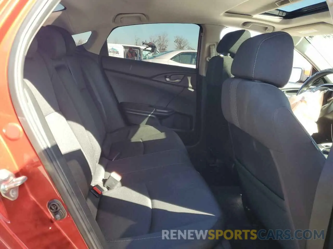 10 Photograph of a damaged car 19XFC1F30KE009879 HONDA CIVIC 2019