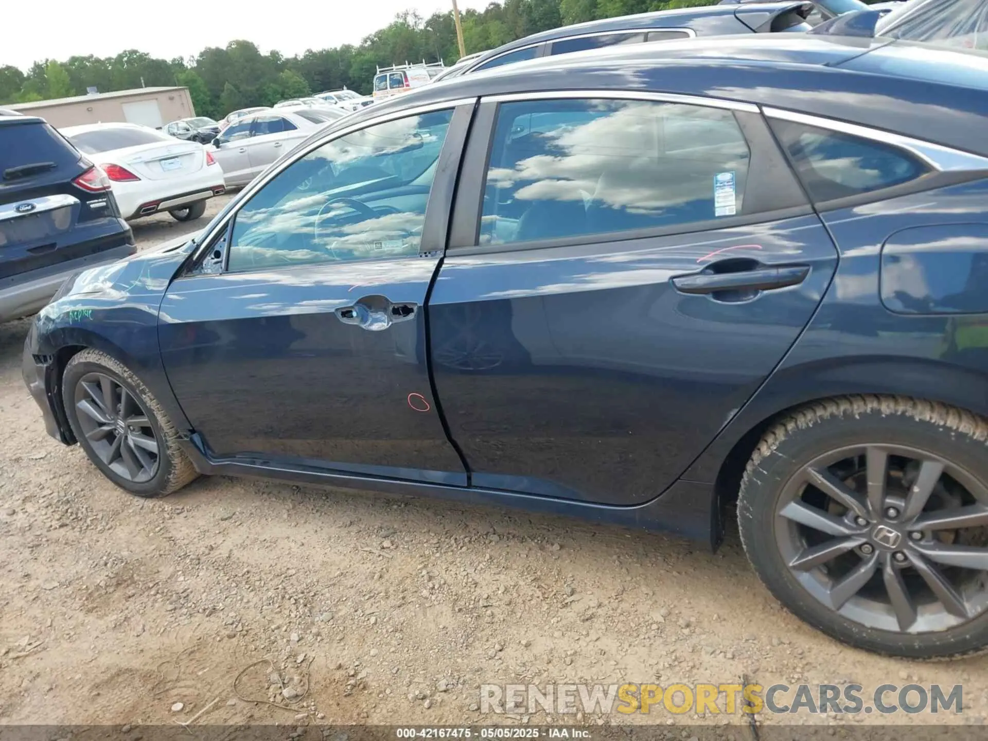 15 Photograph of a damaged car 19XFC1F30KE018579 HONDA CIVIC 2019