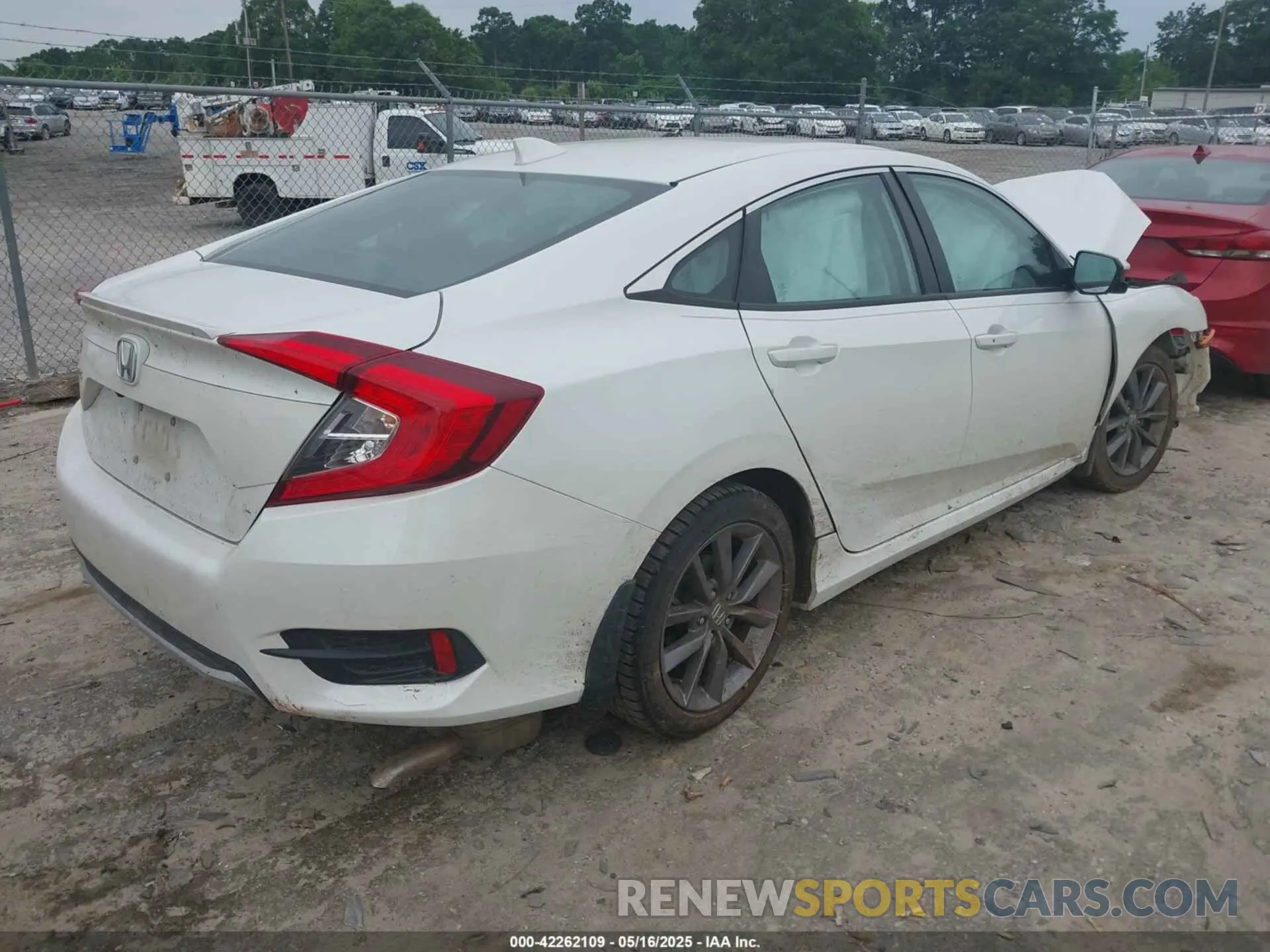 4 Photograph of a damaged car 19XFC1F32K1002187 HONDA CIVIC 2019