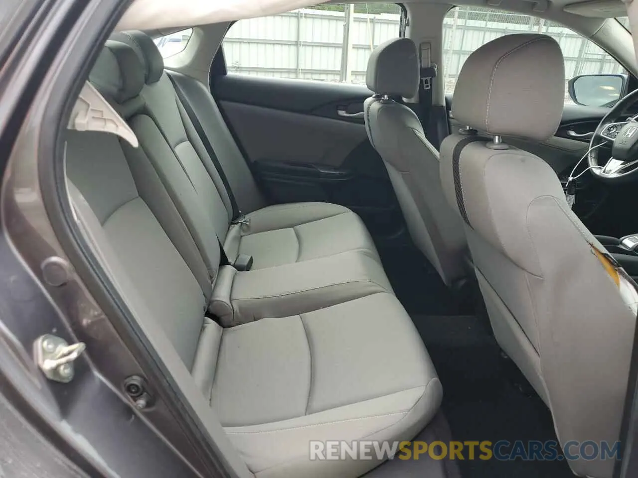 10 Photograph of a damaged car 19XFC1F32KE007230 HONDA CIVIC 2019