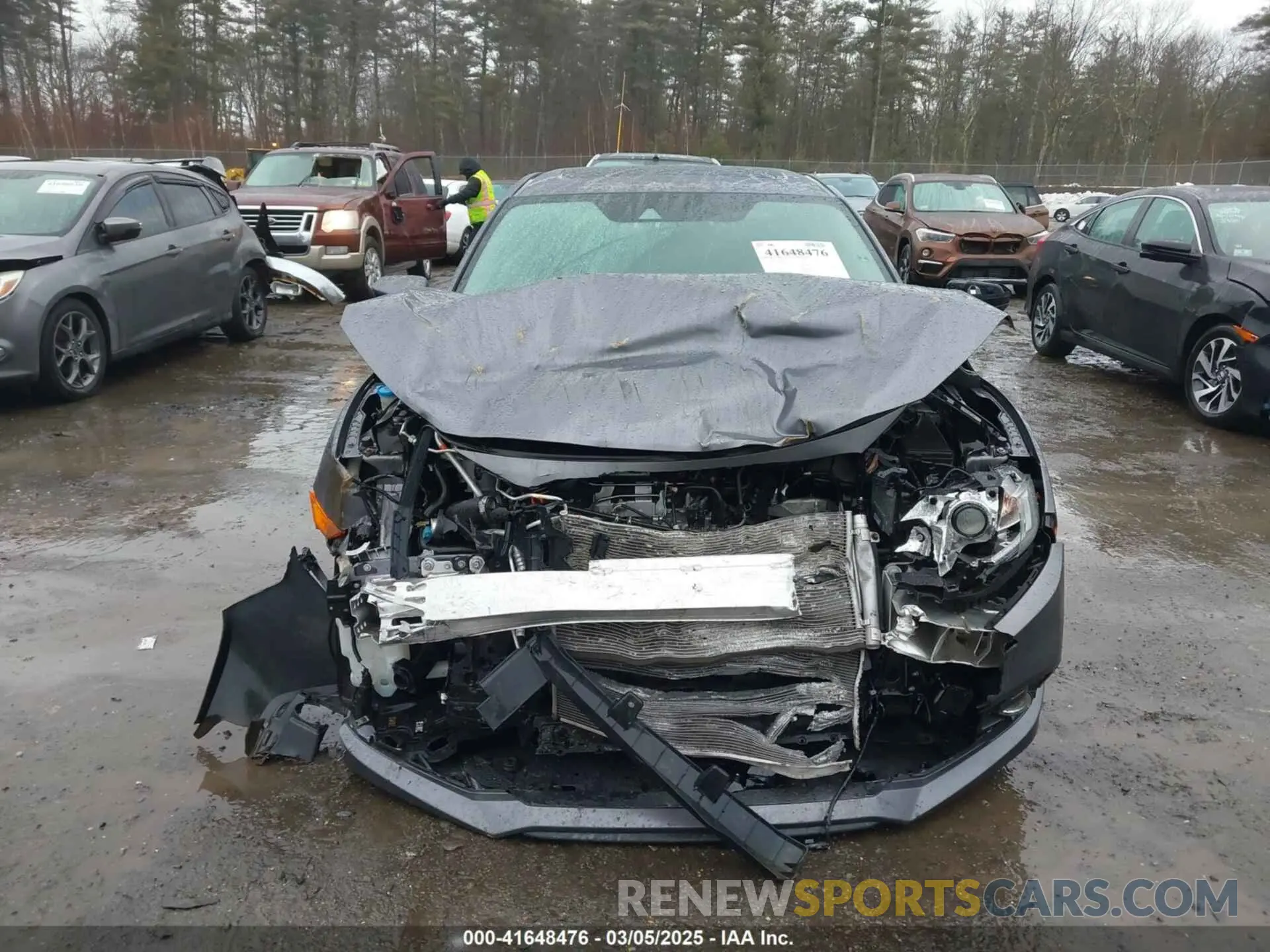 12 Фотография поврежденного автомобиля 19XFC1F32KE011472 HONDA CIVIC 2019