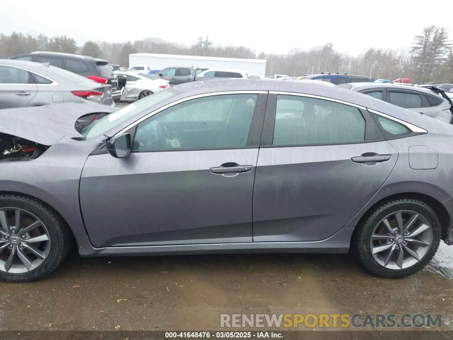 14 Фотография поврежденного автомобиля 19XFC1F32KE011472 HONDA CIVIC 2019
