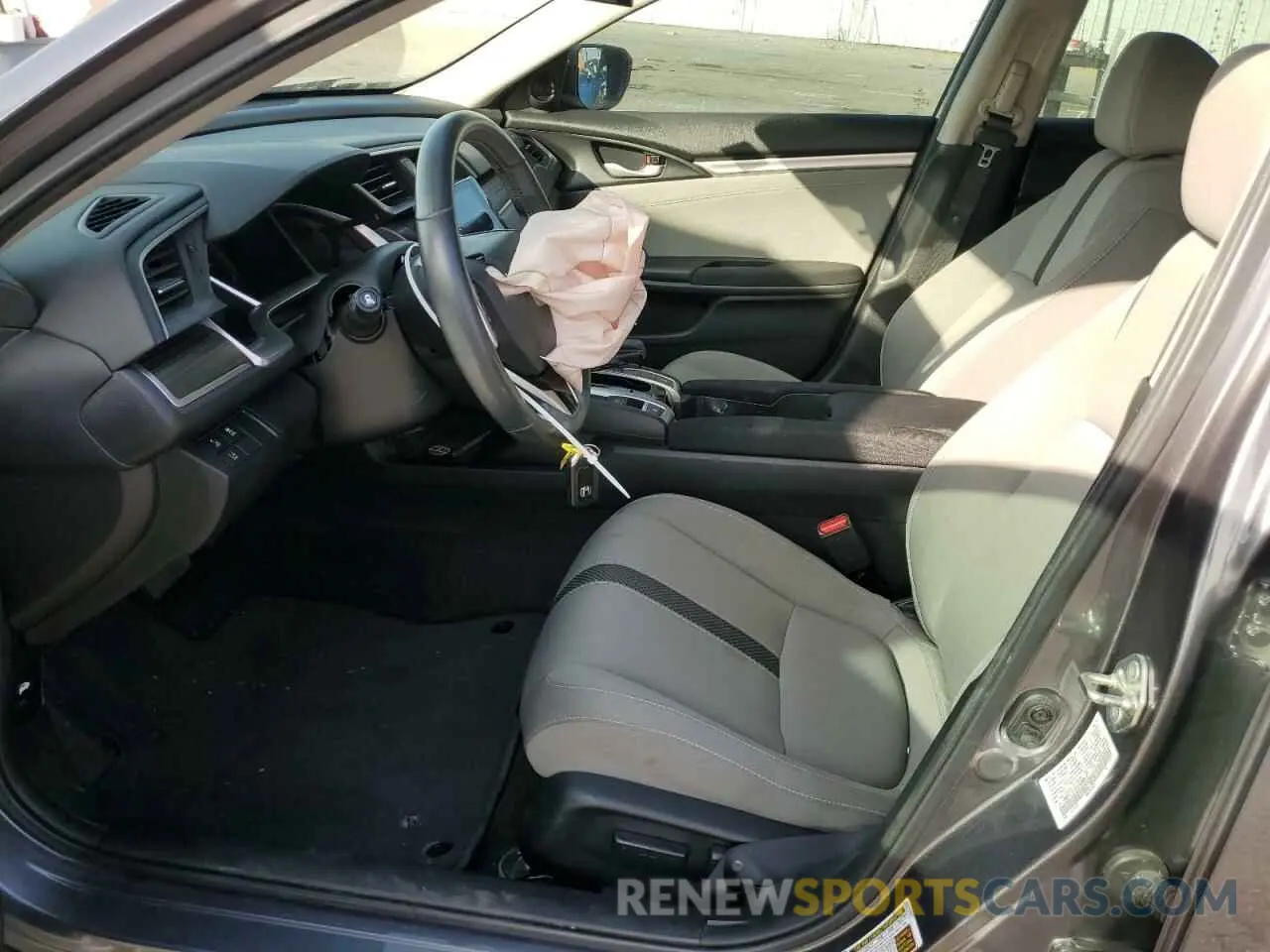 7 Photograph of a damaged car 19XFC1F34KE008797 HONDA CIVIC 2019