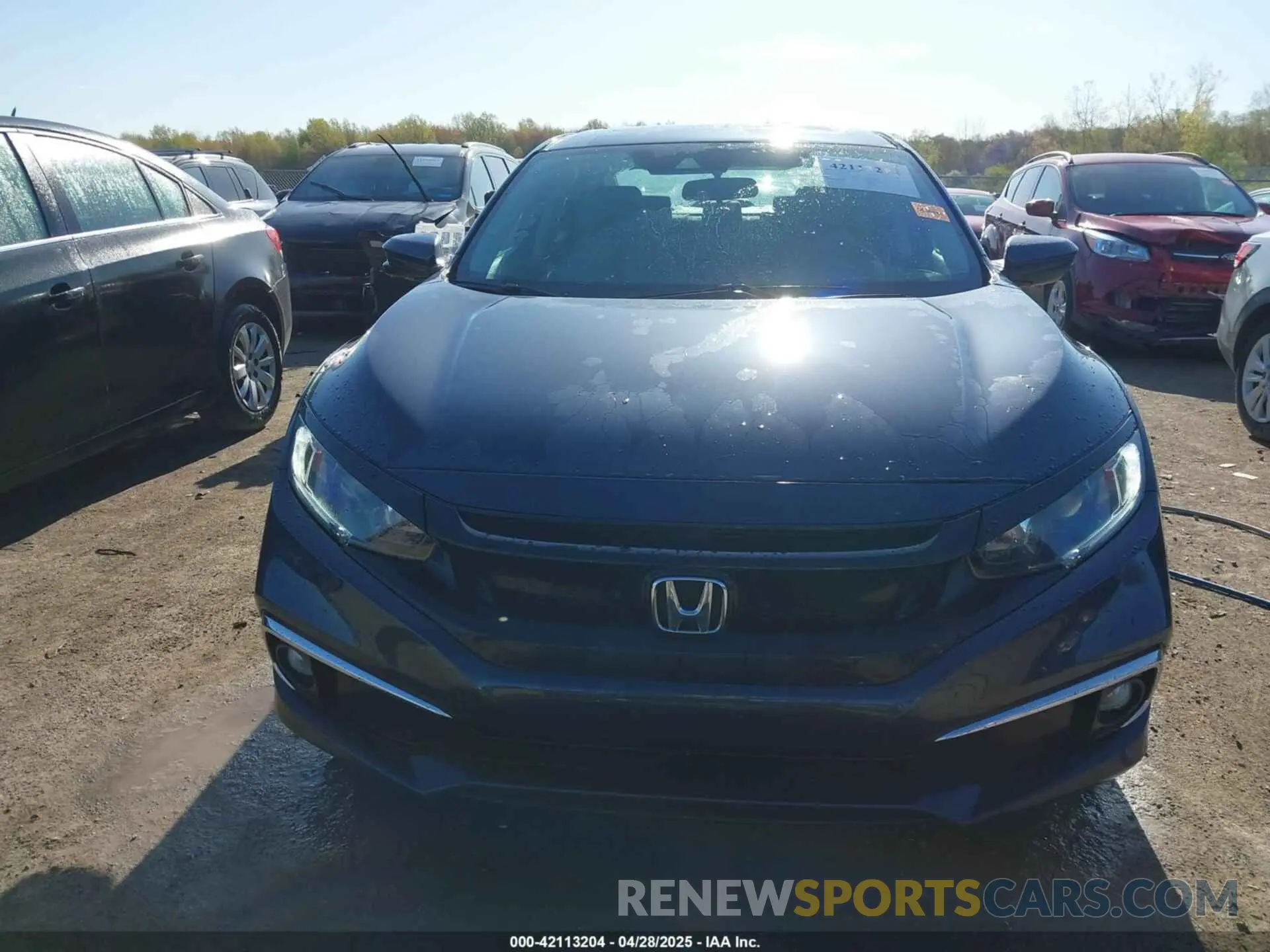 13 Photograph of a damaged car 19XFC1F34KE019864 HONDA CIVIC 2019