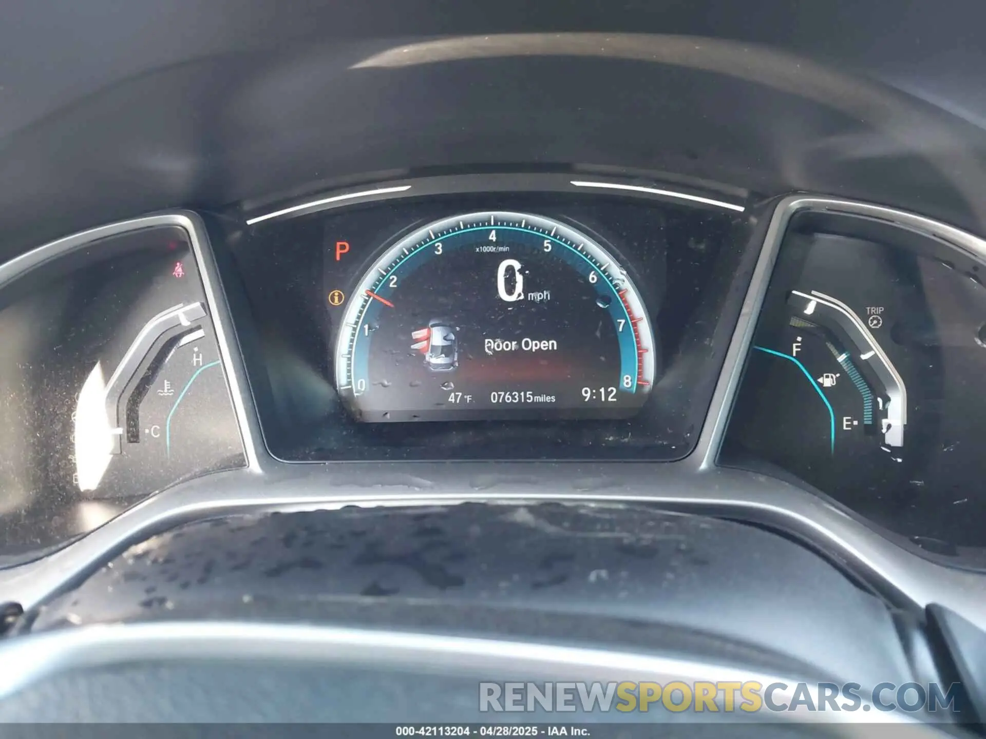 7 Photograph of a damaged car 19XFC1F34KE019864 HONDA CIVIC 2019