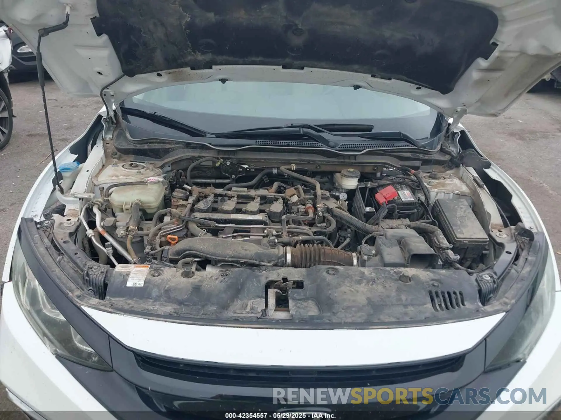 10 Photograph of a damaged car 19XFC1F35KE214324 HONDA CIVIC 2019