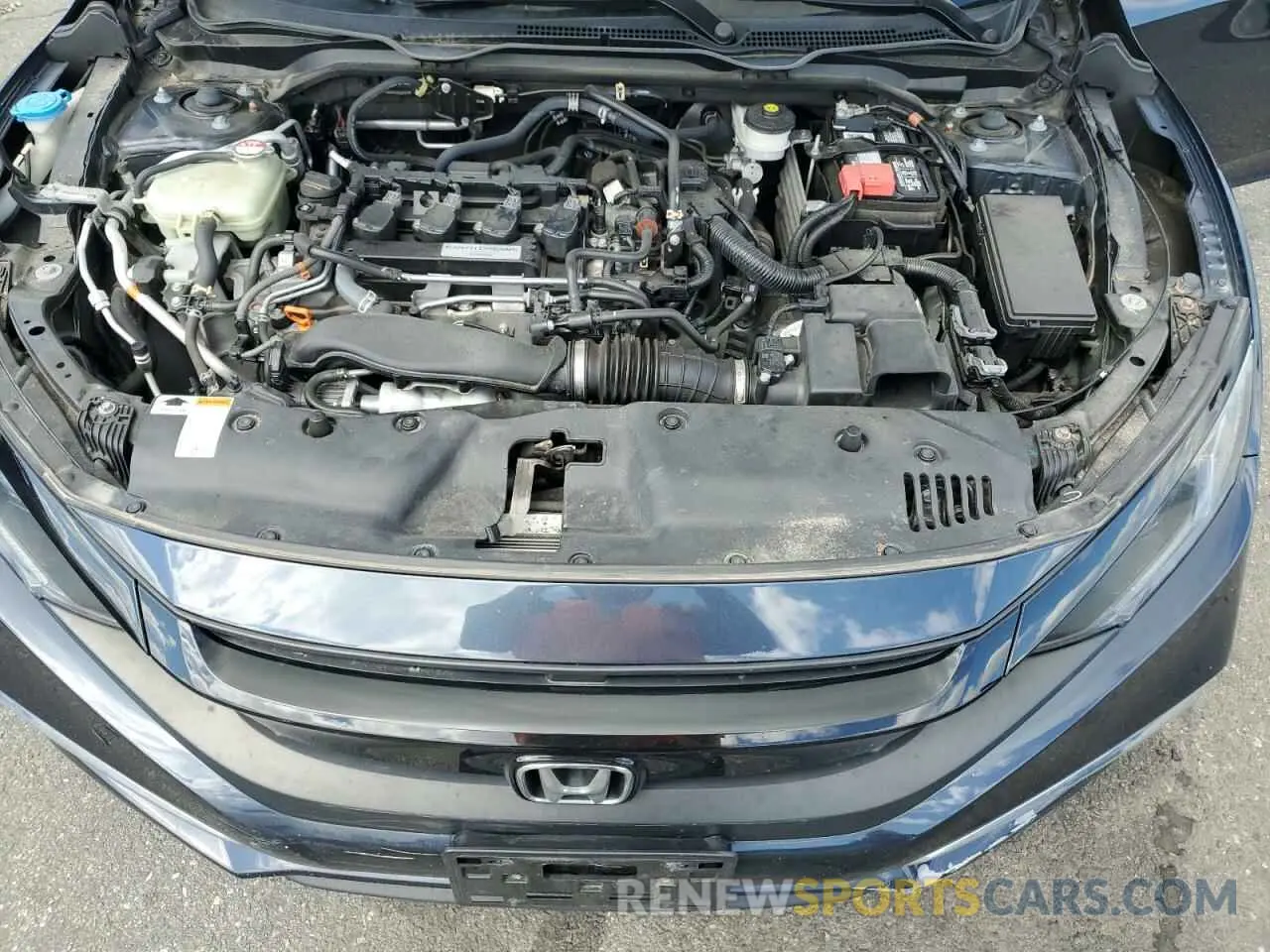 11 Фотография поврежденного автомобиля 19XFC1F35KE214694 HONDA CIVIC 2019