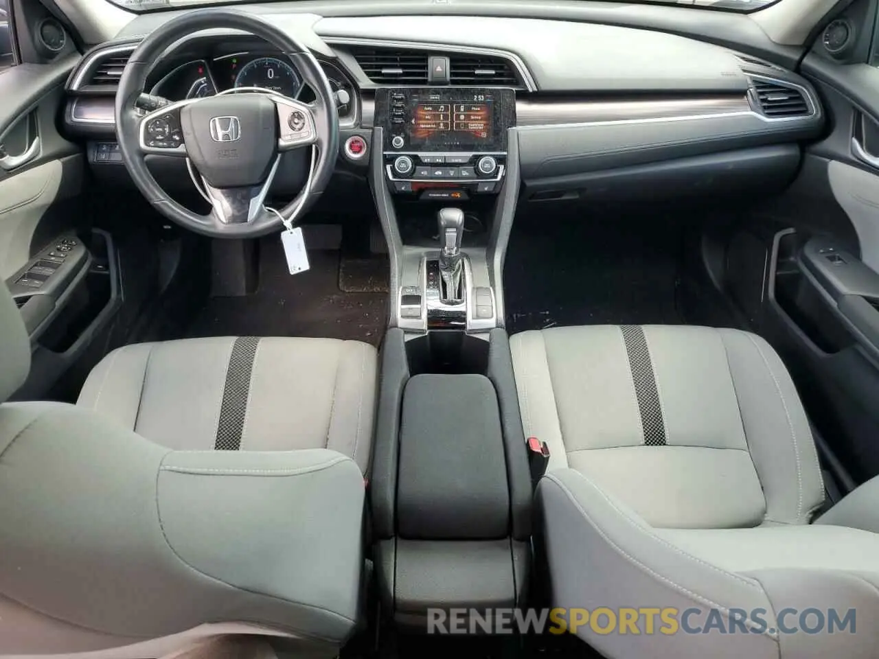 8 Фотография поврежденного автомобиля 19XFC1F35KE214694 HONDA CIVIC 2019