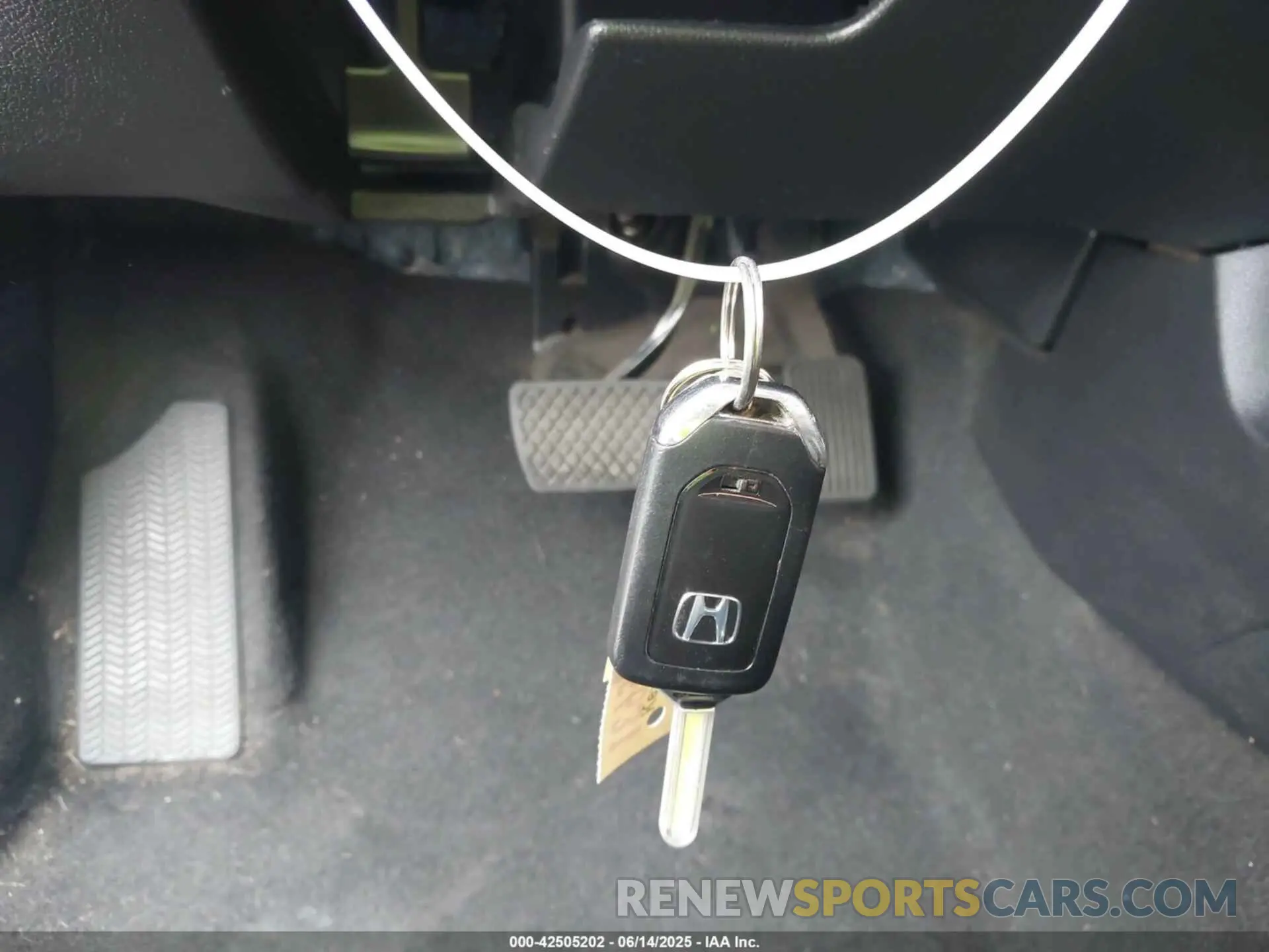 11 Photograph of a damaged car 19XFC1F36KE211867 HONDA CIVIC 2019