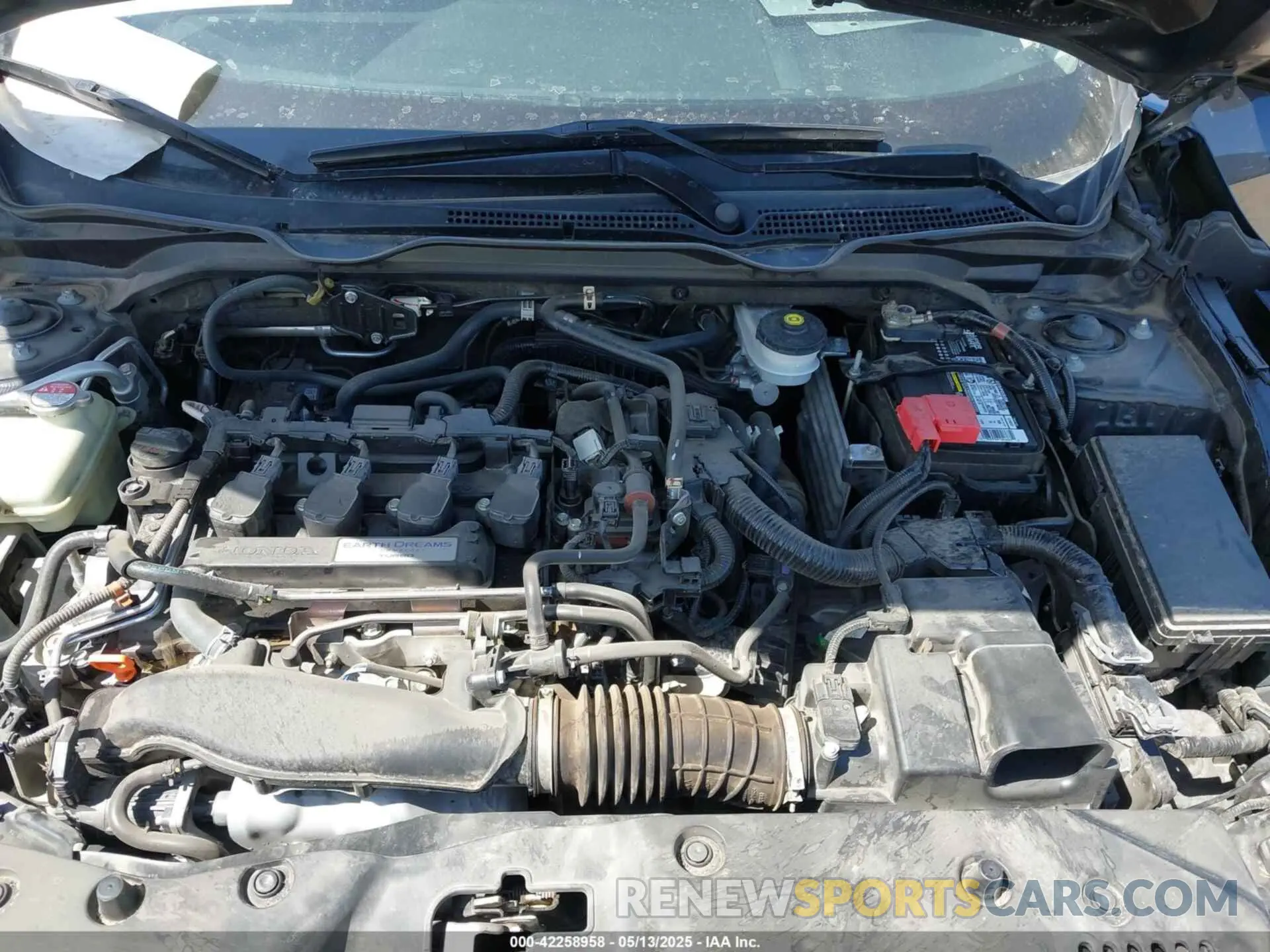 10 Фотография поврежденного автомобиля 19XFC1F37KE001388 HONDA CIVIC 2019