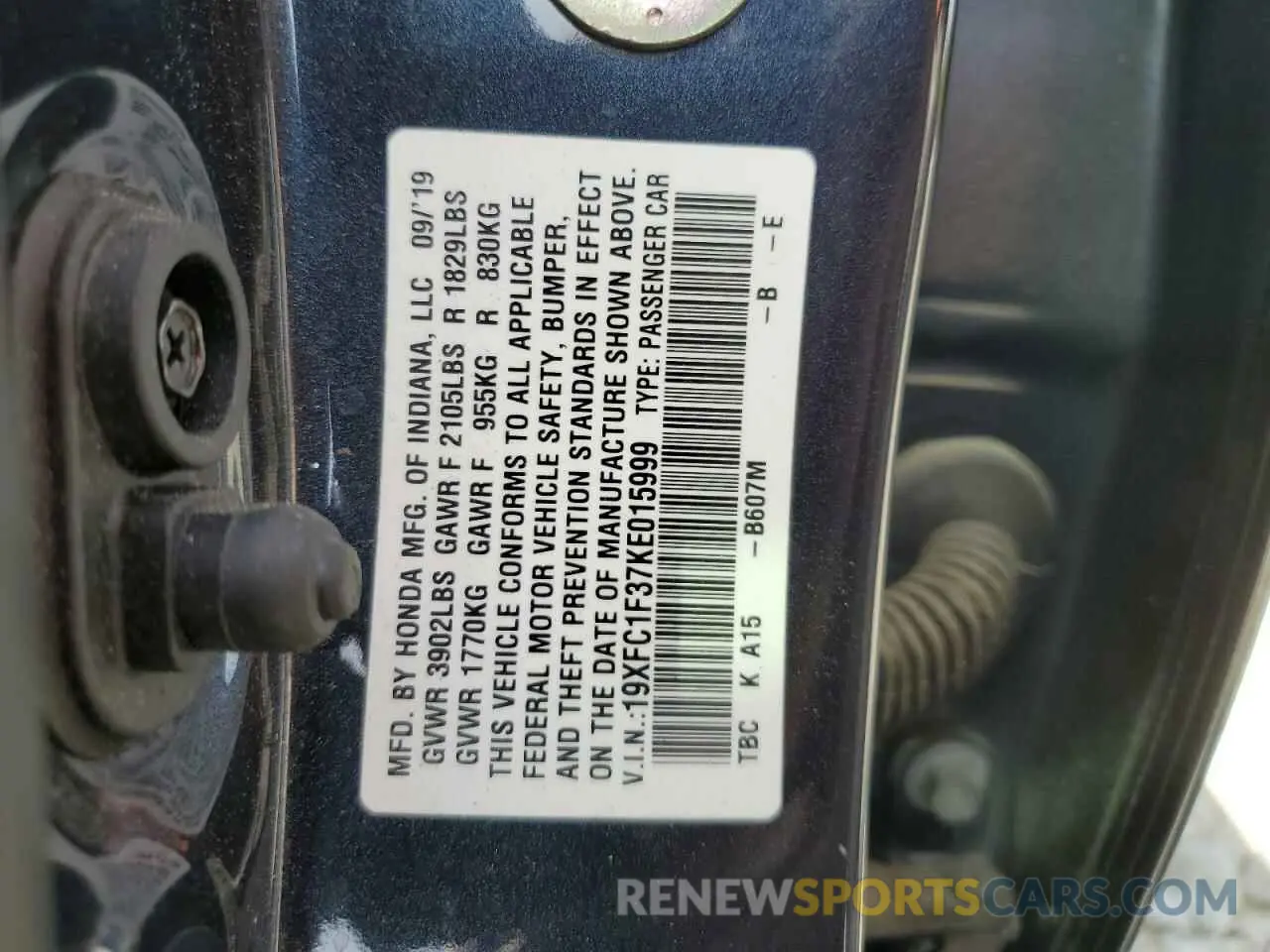 12 Photograph of a damaged car 19XFC1F37KE015999 HONDA CIVIC 2019