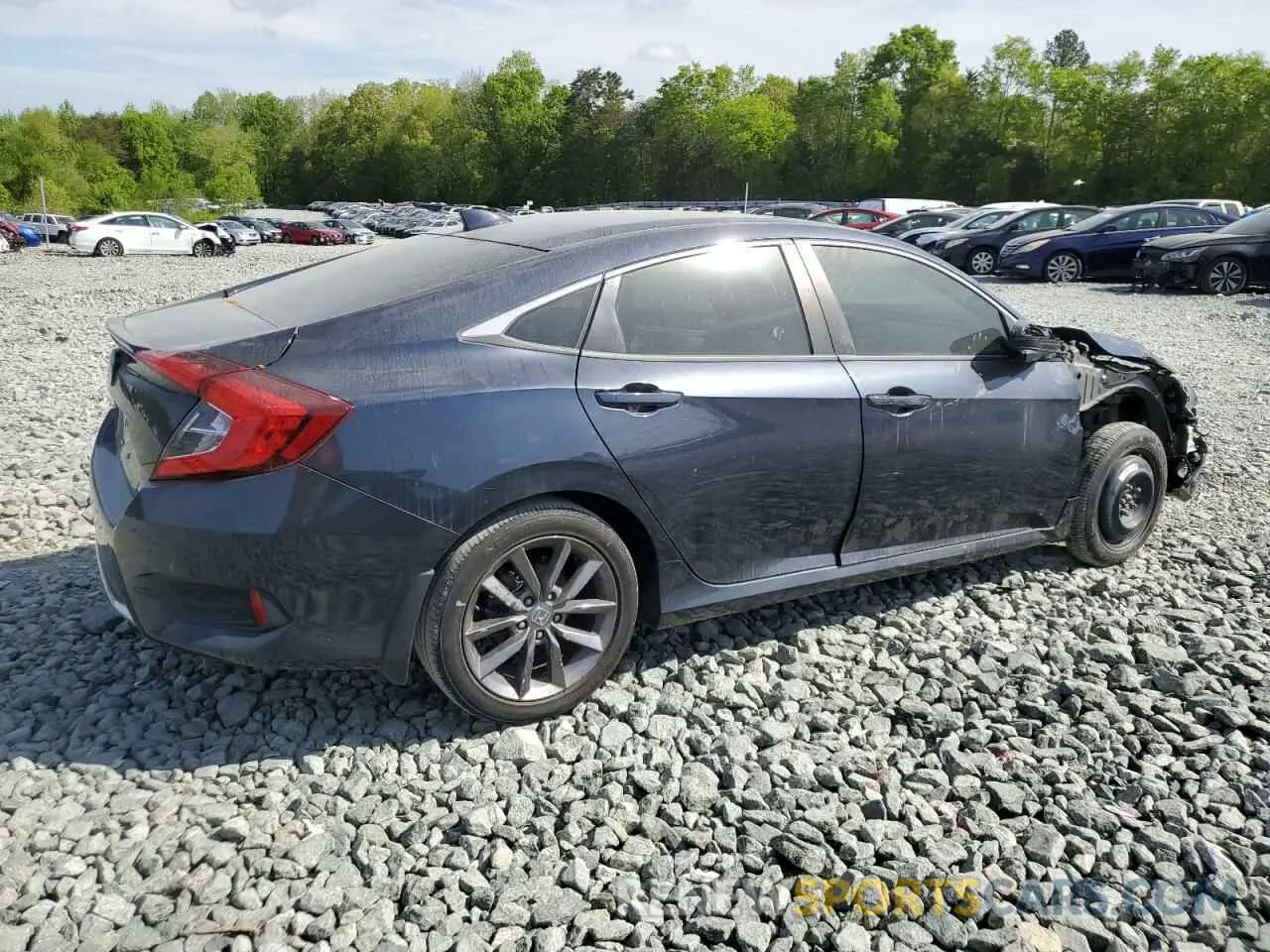 3 Photograph of a damaged car 19XFC1F37KE015999 HONDA CIVIC 2019