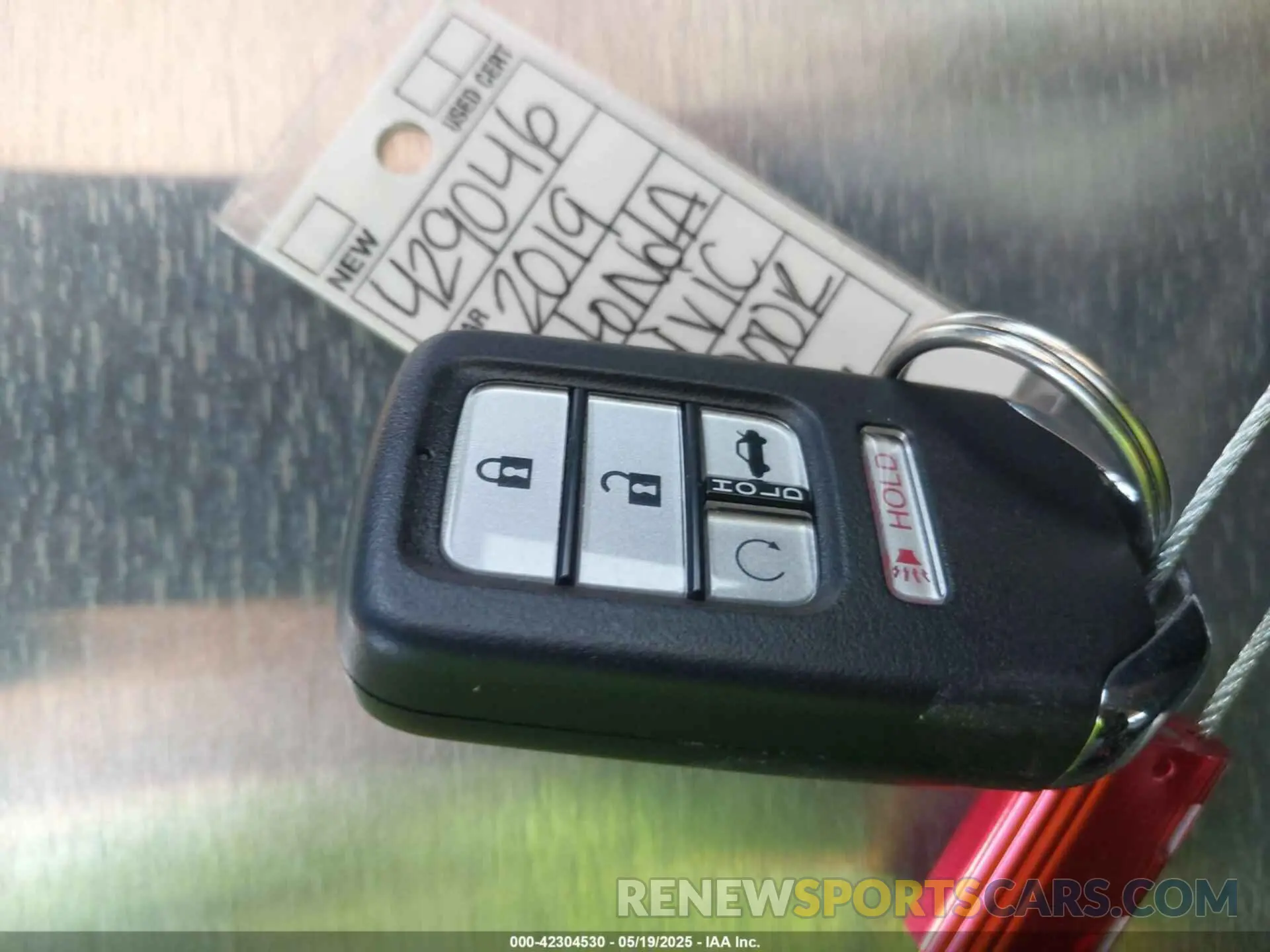 11 Photograph of a damaged car 19XFC1F38KE017275 HONDA CIVIC 2019