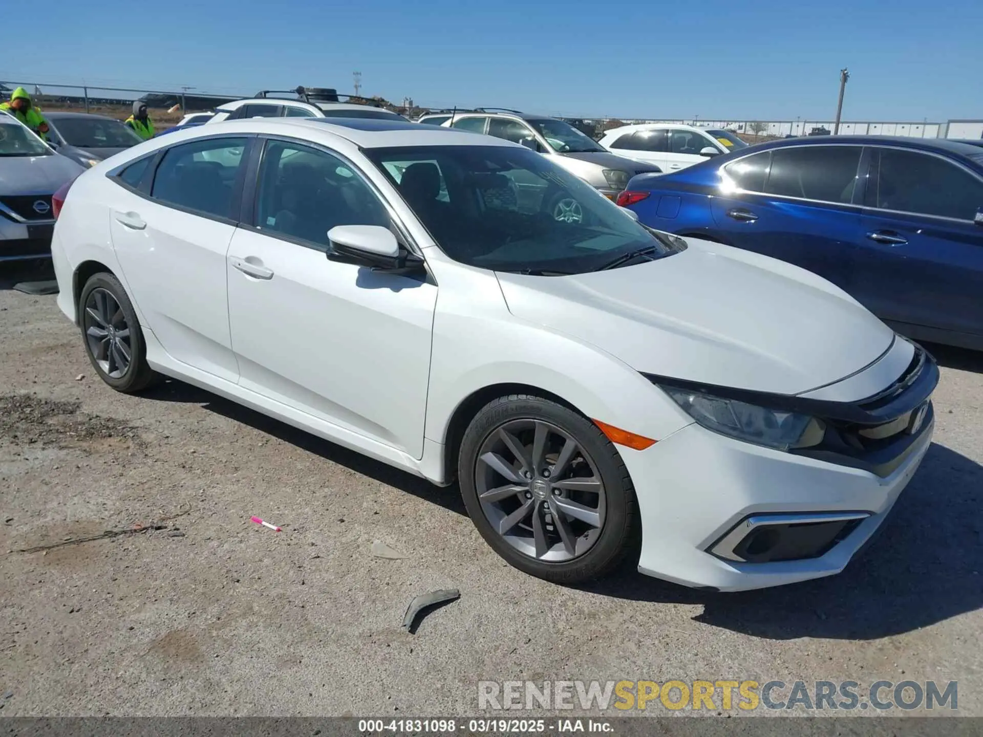 1 Photograph of a damaged car 19XFC1F38KE200790 HONDA CIVIC 2019