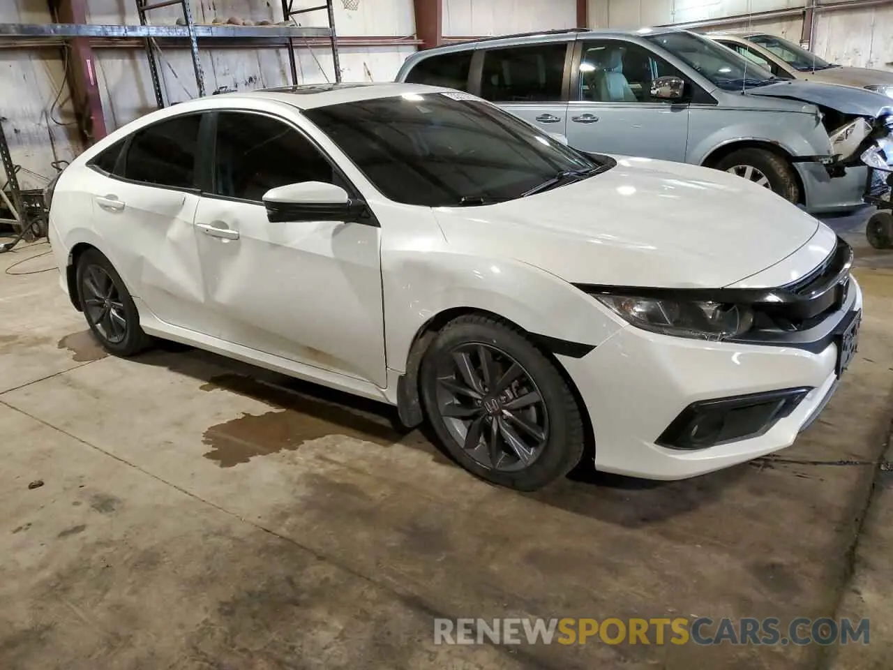 4 Фотография поврежденного автомобиля 19XFC1F70KE000893 HONDA CIVIC 2019