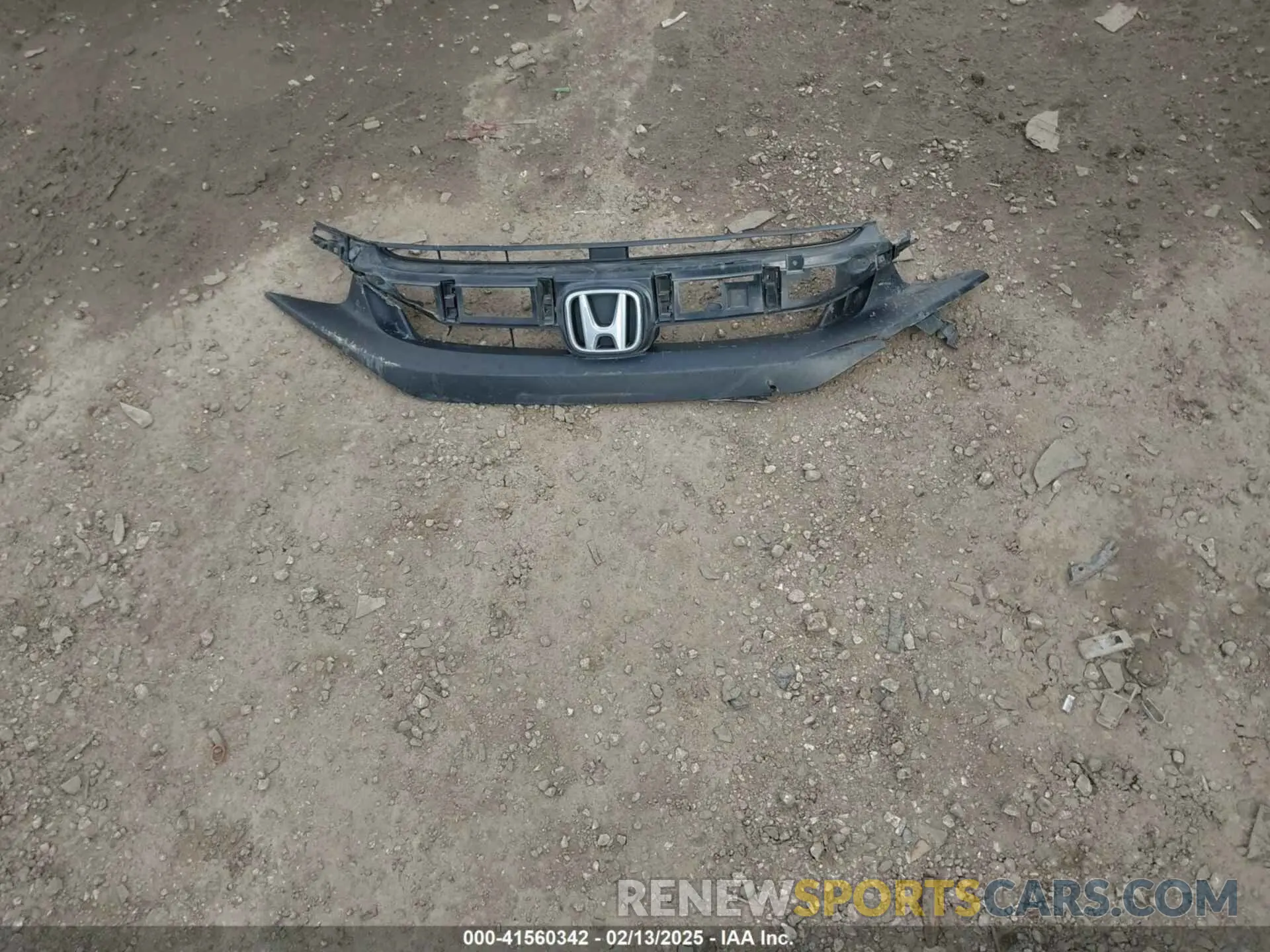 12 Фотография поврежденного автомобиля 19XFC1F70KE008427 HONDA CIVIC 2019