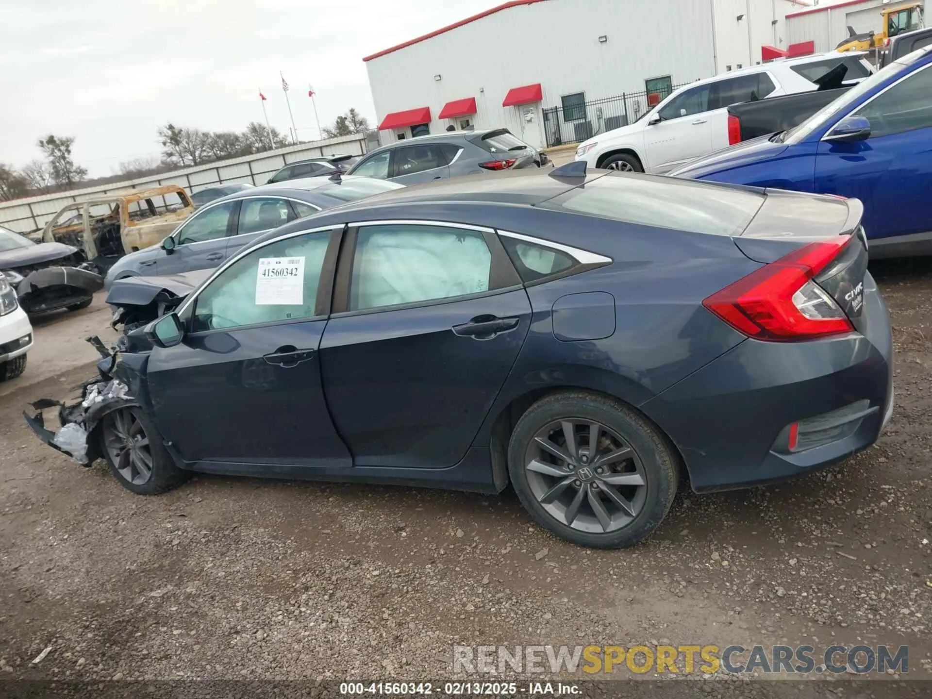 15 Фотография поврежденного автомобиля 19XFC1F70KE008427 HONDA CIVIC 2019
