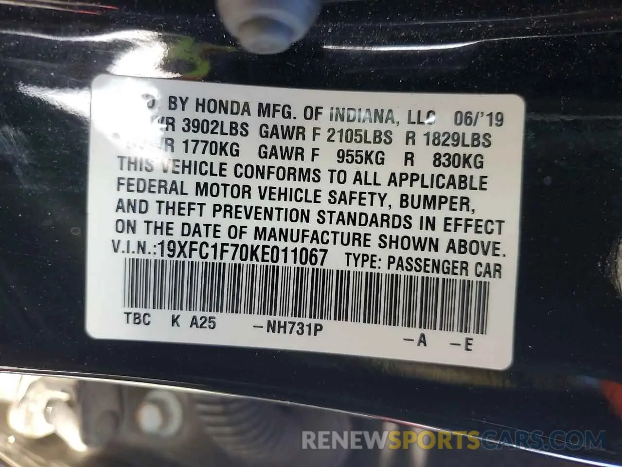 13 Photograph of a damaged car 19XFC1F70KE011067 HONDA CIVIC 2019