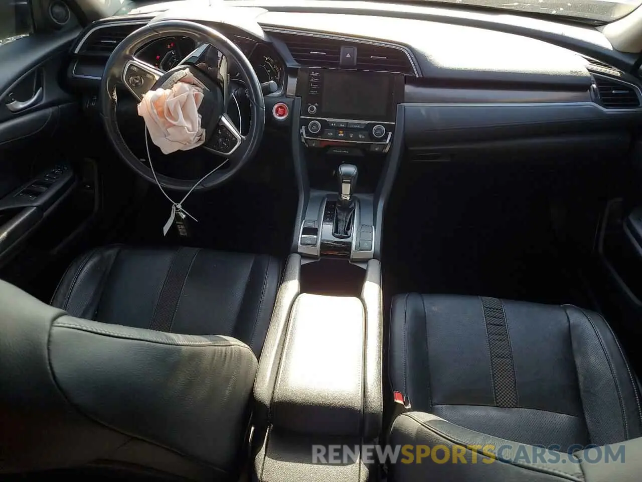 8 Photograph of a damaged car 19XFC1F70KE011067 HONDA CIVIC 2019
