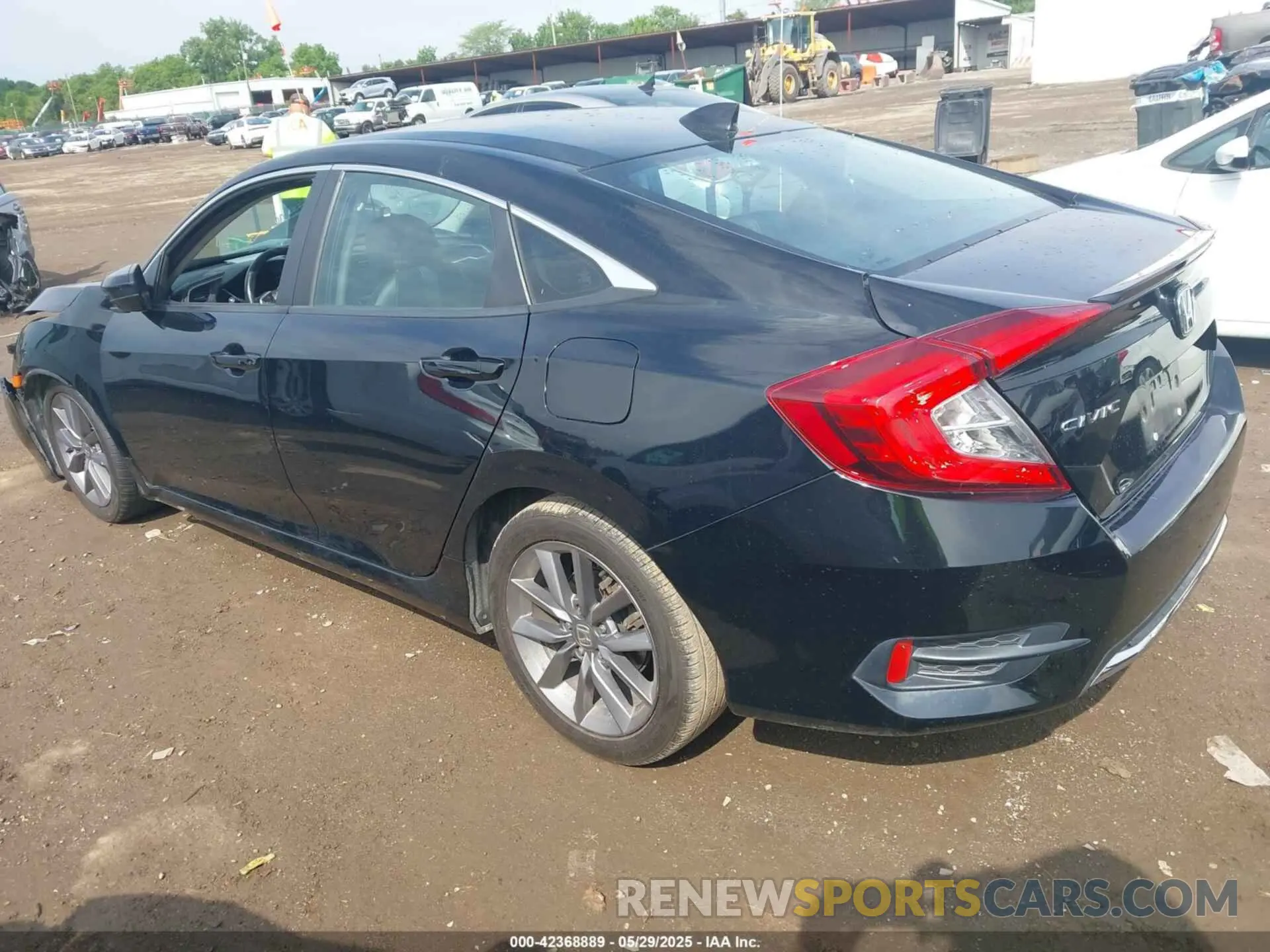 3 Фотография поврежденного автомобиля 19XFC1F75KE006611 HONDA CIVIC 2019