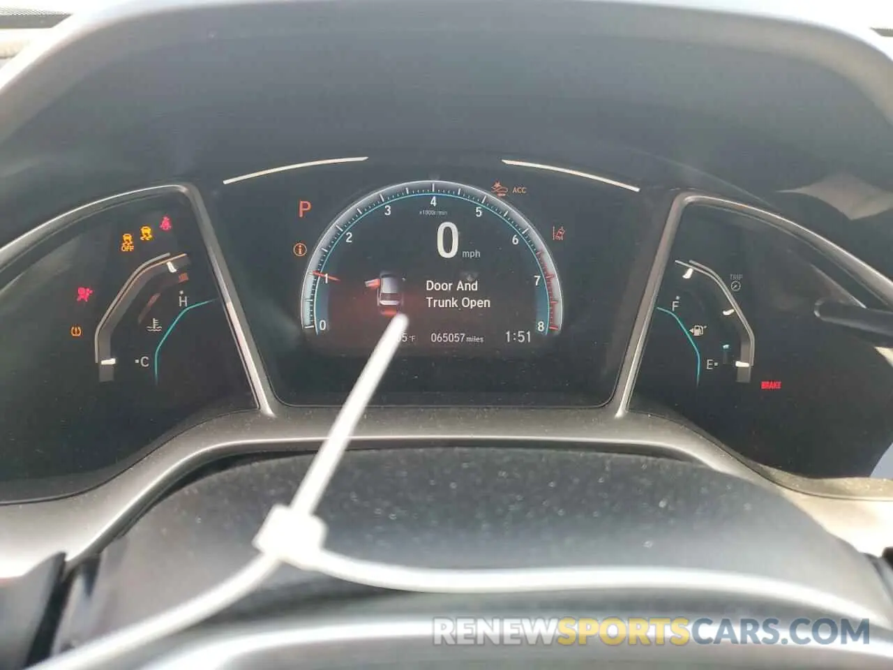 9 Photograph of a damaged car 19XFC1F76KE017195 HONDA CIVIC 2019