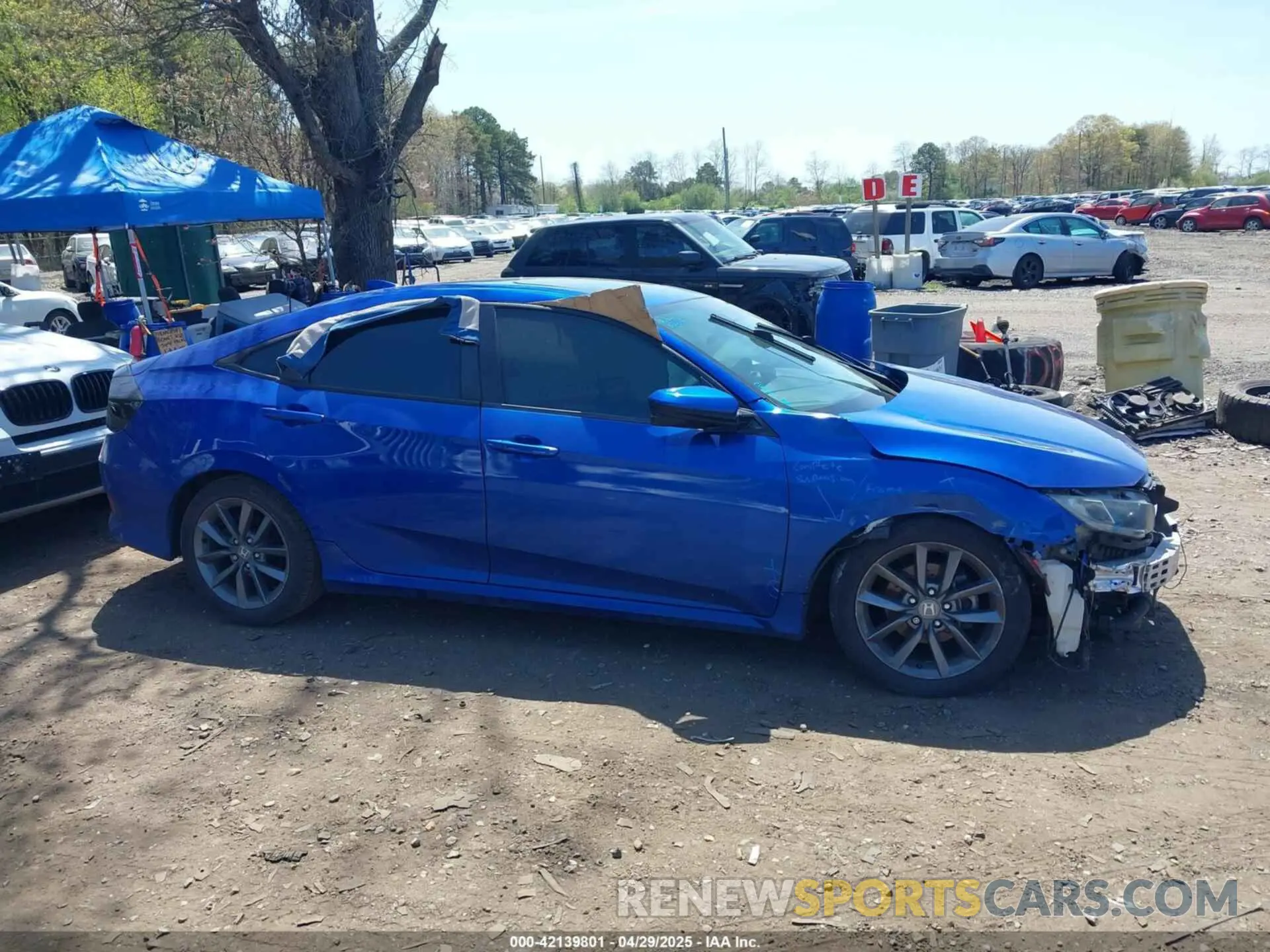 13 Photograph of a damaged car 19XFC1F79KE205273 HONDA CIVIC 2019
