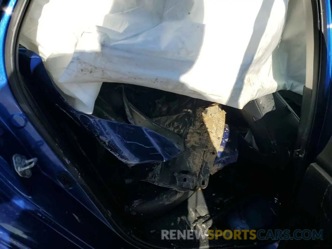 10 Photograph of a damaged car 19XFC1F7XKE010329 HONDA CIVIC 2019