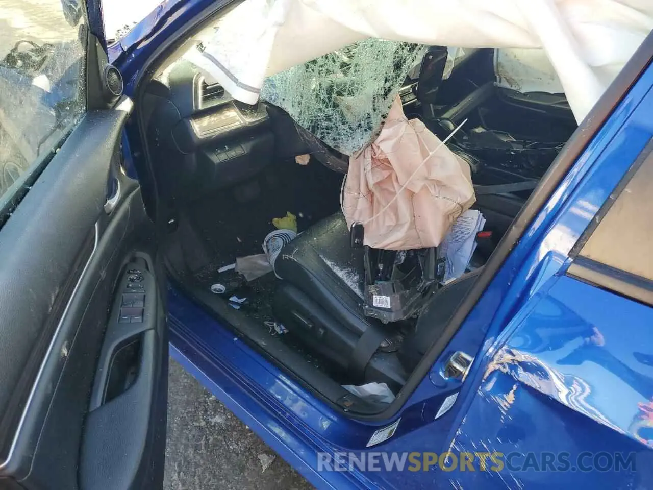 8 Photograph of a damaged car 19XFC1F7XKE010329 HONDA CIVIC 2019
