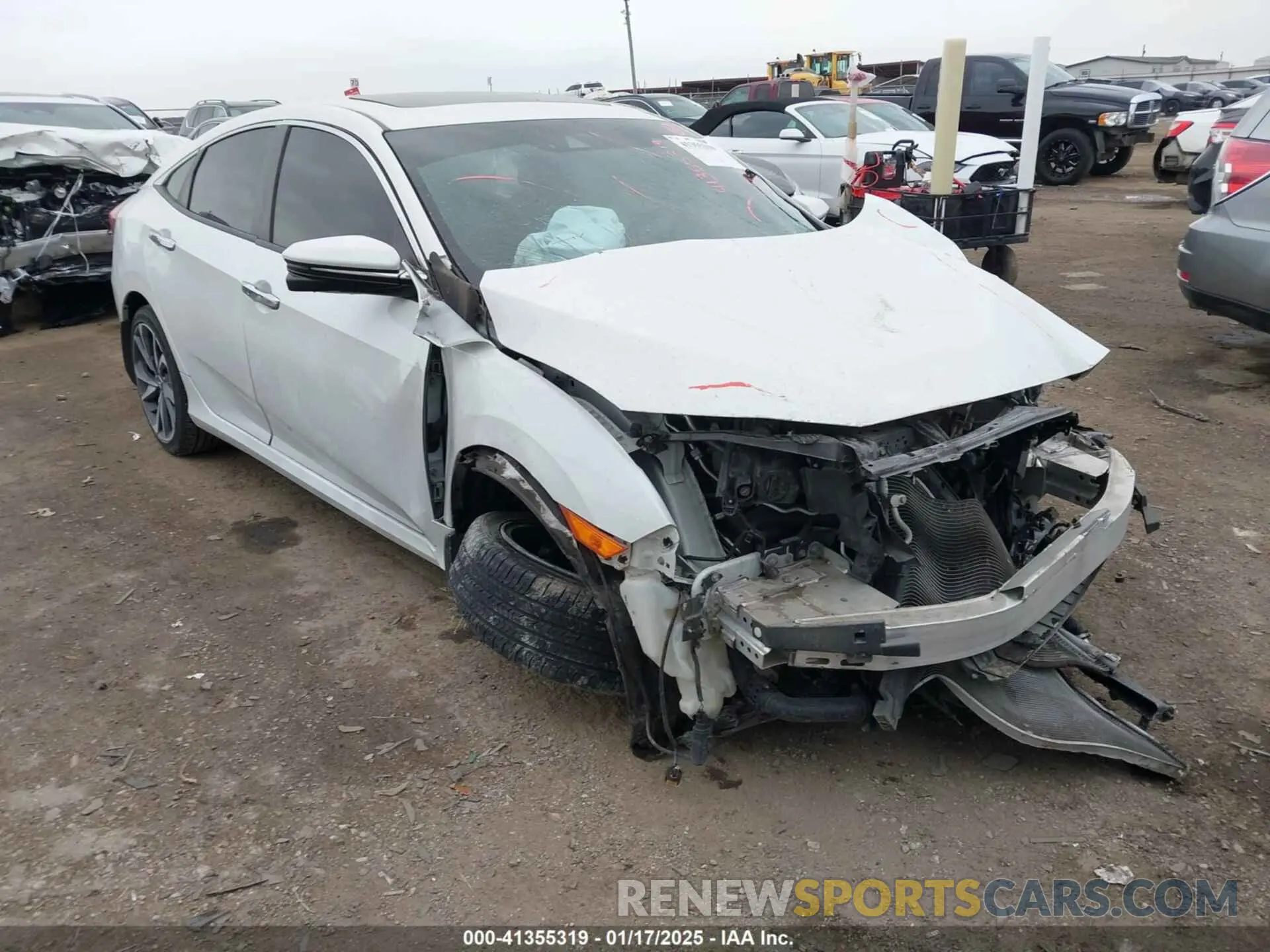 1 Photograph of a damaged car 19XFC1F90KE003536 HONDA CIVIC 2019