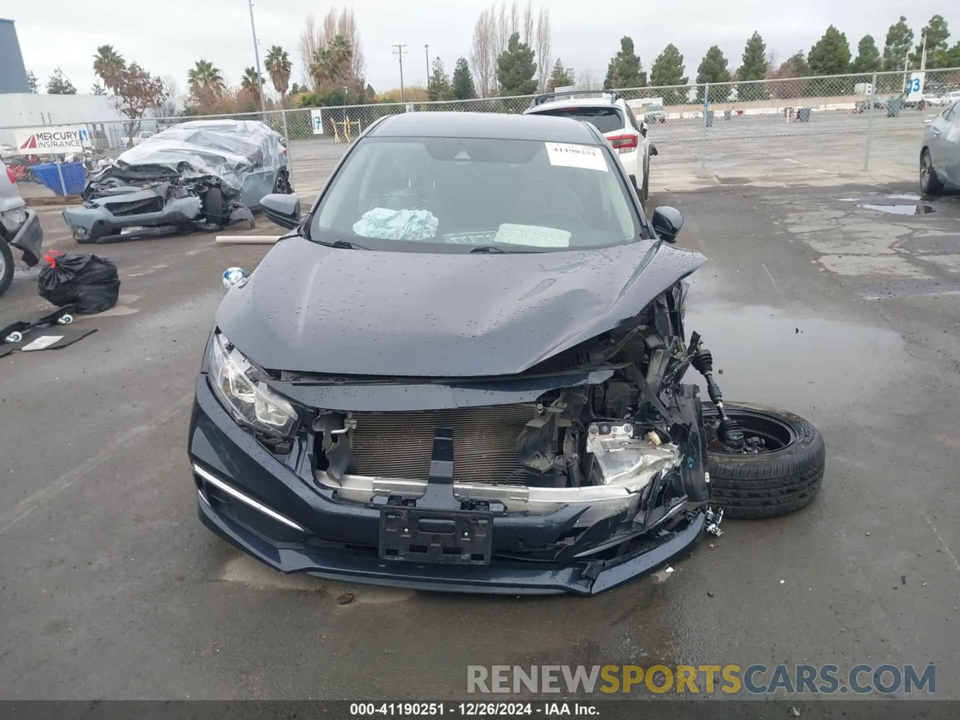 11 Фотография поврежденного автомобиля 19XFC2F60KE207023 HONDA CIVIC 2019