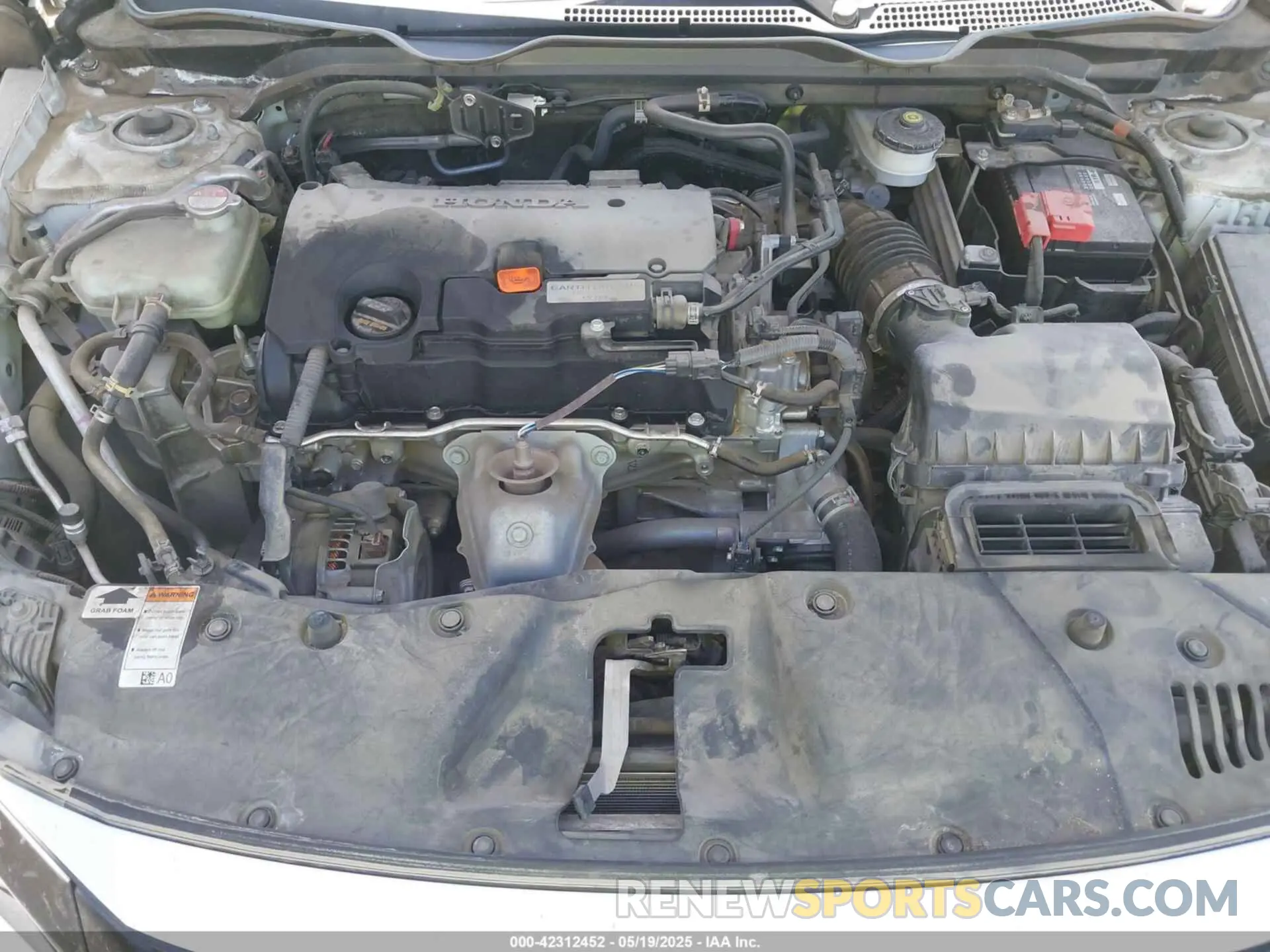 10 Photograph of a damaged car 19XFC2F60KE208043 HONDA CIVIC 2019
