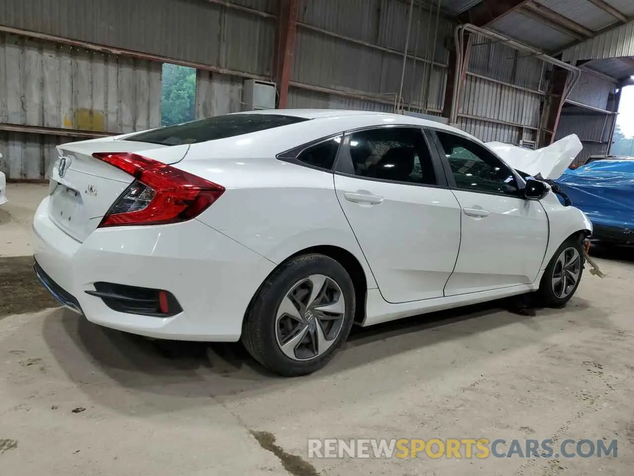 3 Фотография поврежденного автомобиля 19XFC2F61KE012371 HONDA CIVIC 2019