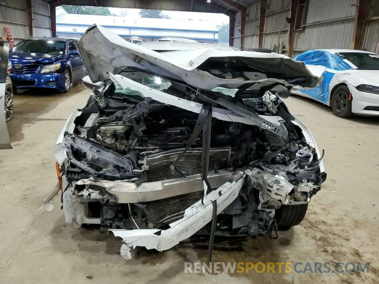 5 Фотография поврежденного автомобиля 19XFC2F61KE012371 HONDA CIVIC 2019