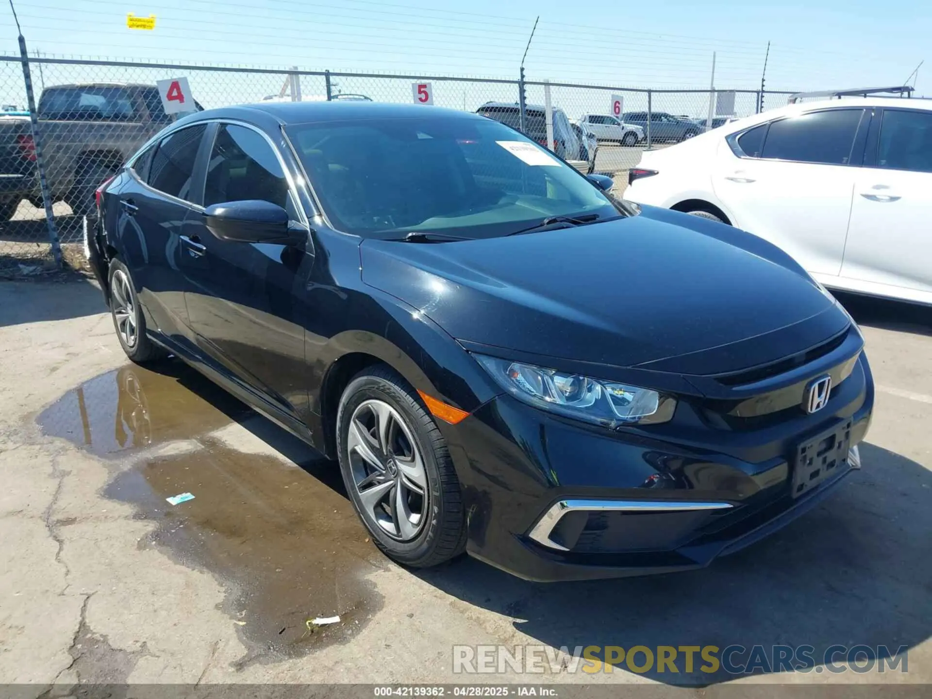 1 Photograph of a damaged car 19XFC2F61KE202252 HONDA CIVIC 2019