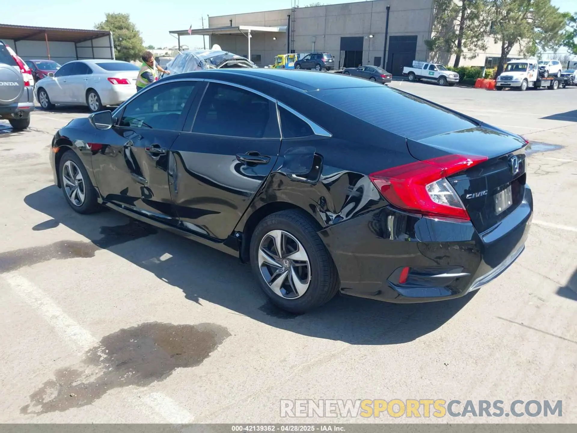 3 Photograph of a damaged car 19XFC2F61KE202252 HONDA CIVIC 2019