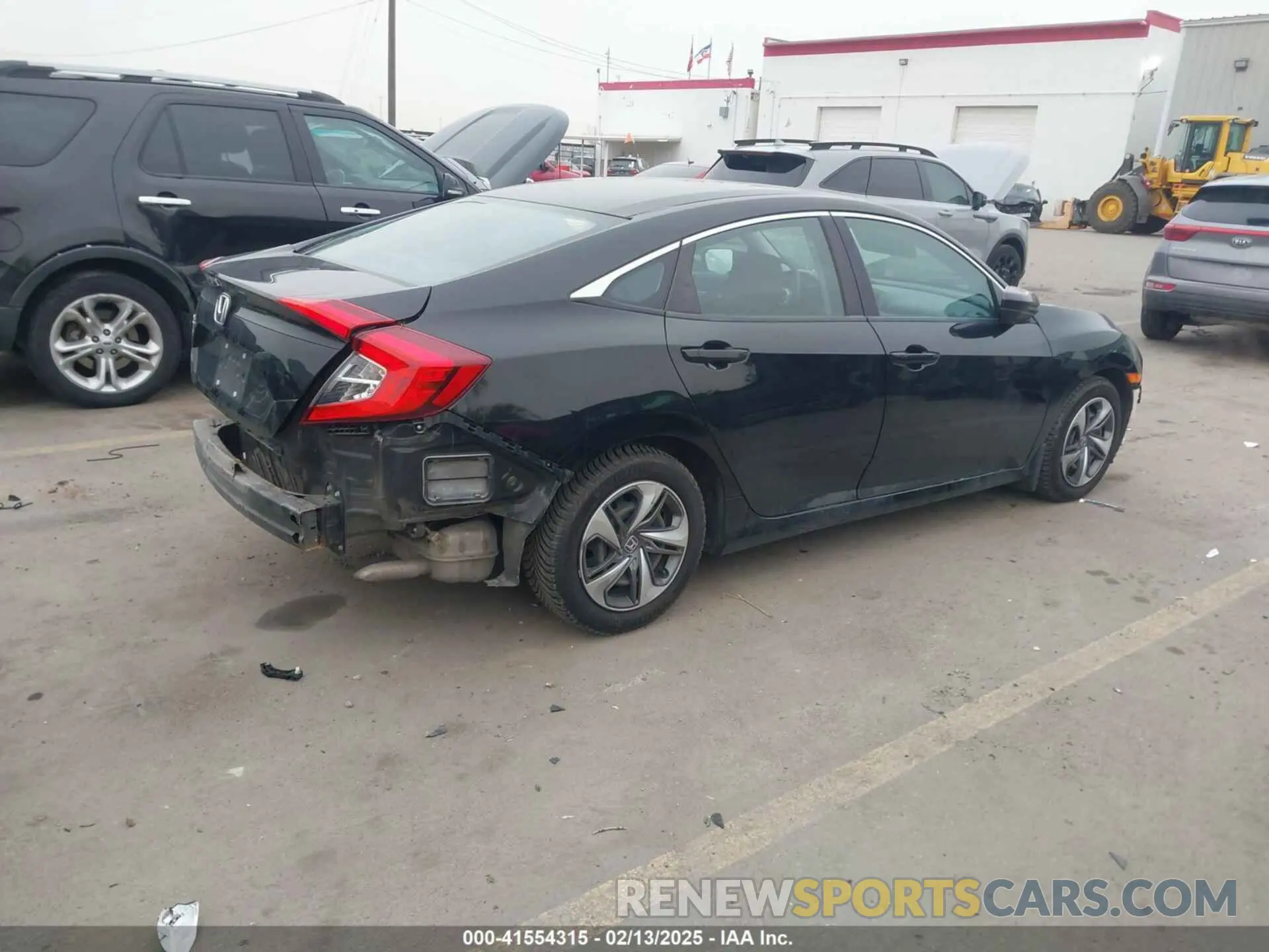 4 Photograph of a damaged car 19XFC2F62KE010550 HONDA CIVIC 2019