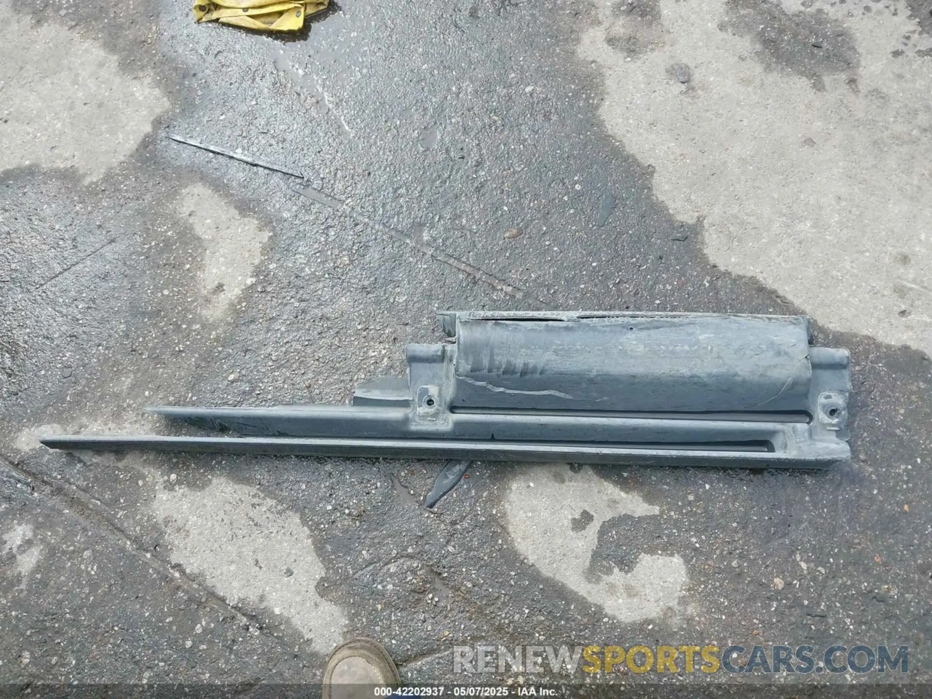 12 Фотография поврежденного автомобиля 19XFC2F62KE034797 HONDA CIVIC 2019